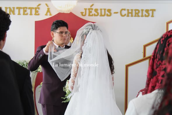 Célébration d’un mariage dans la communauté de Paris.